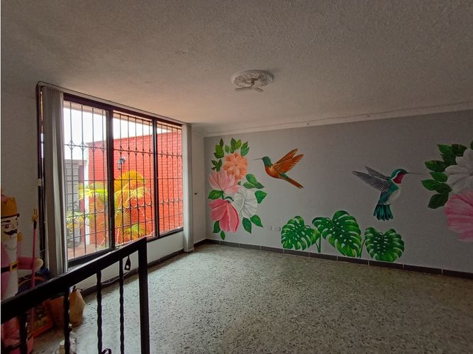Casa de 5 alcobas en venta en Los Profesionales, Armenia, 158 m² · foto 7 de 24