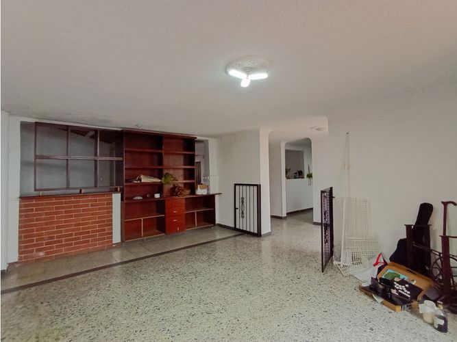 Casa de 5 alcobas en venta en Los Profesionales, Armenia, 158 m² · foto 8 de 24