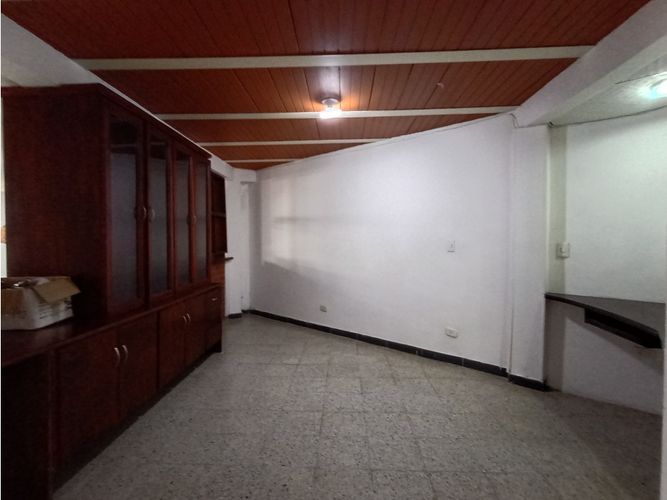 Casa de 5 alcobas en venta en Los Profesionales, Armenia, 158 m² · foto 12 de 24