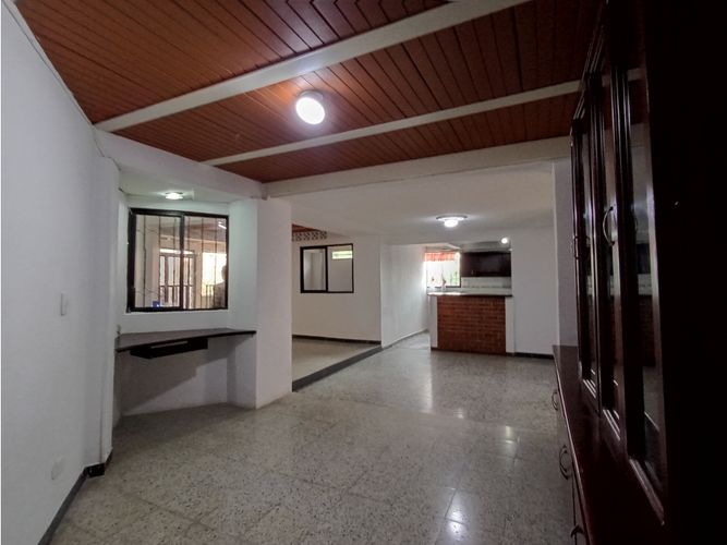 Casa de 5 alcobas en venta en Los Profesionales, Armenia, 158 m² · foto 15 de 24