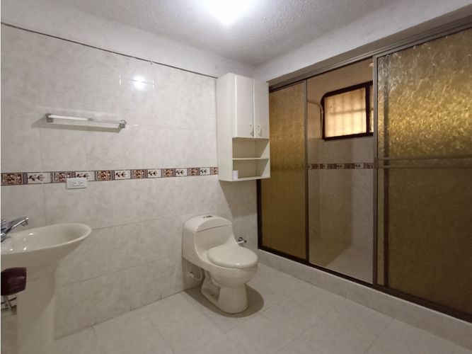 Casa de 5 alcobas en venta en Los Profesionales, Armenia, 158 m² · foto 23 de 24