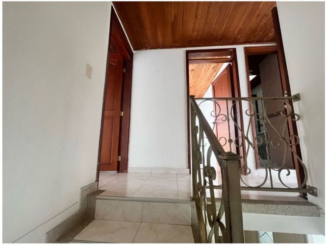 Casa de 3 alcobas en venta en La Suiza, Armenia, 100 m² · foto 4 de 12