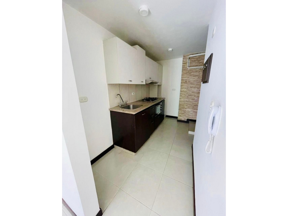 Apartamento en venta en Avenida 19 Norte, Armenia · foto 4 de 19