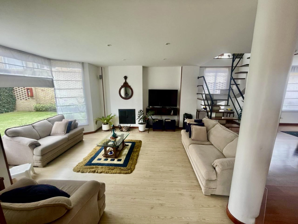 Casa en venta en San Jose De Los Arboles, Chía · foto 8 de 24