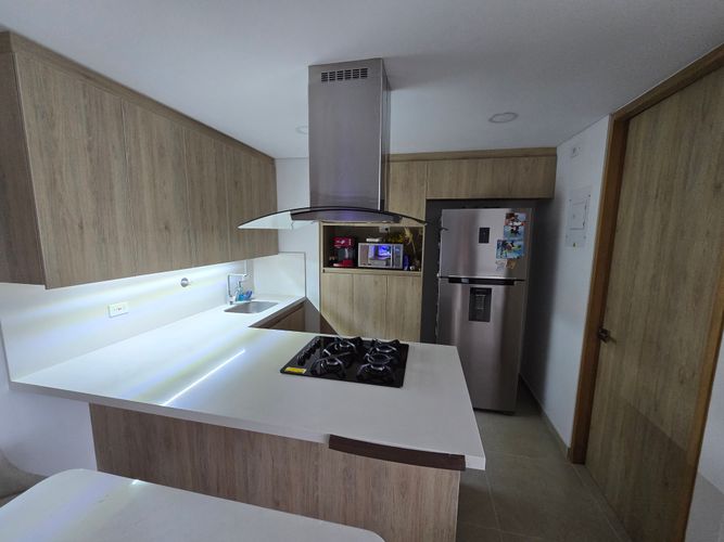 Apartamento de 3 alcobas en venta en Asomadera No.2, Medellín, 78 m² · foto 11 de 24
