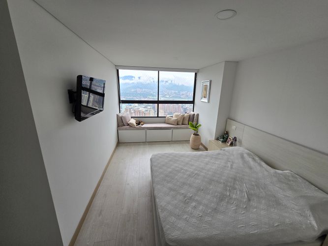 Apartamento de 3 alcobas en venta en Asomadera No.2, Medellín, 78 m² · foto 16 de 24
