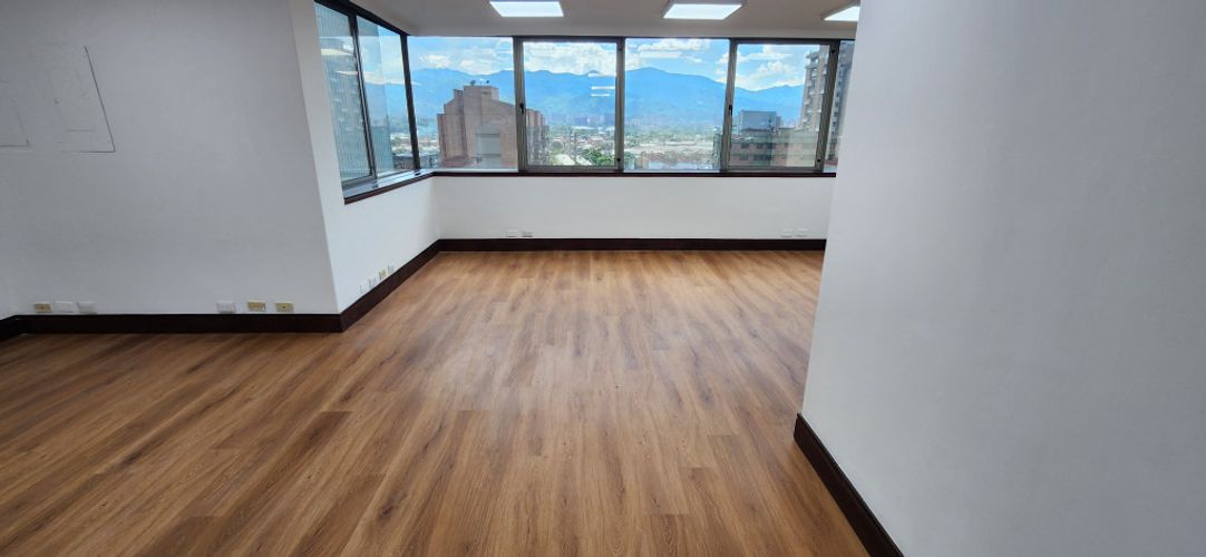 Oficina en arriendo en Patio Bonito, Medellín, 175 m² · foto 4 de 6