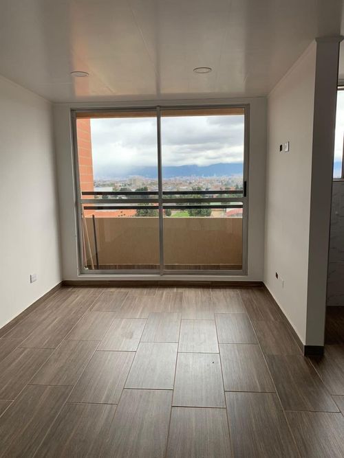 Apartamento de 3 alcobas en venta en Puente Grande, Bogotá, 50 m² · foto 2 de 19