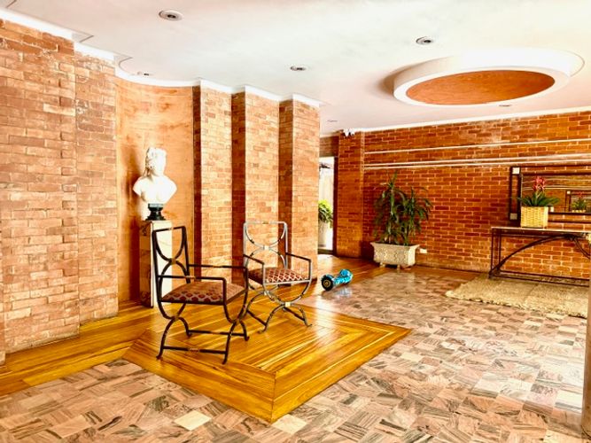 Apartamento de 3 alcobas en venta en La Carolina, Bogotá, 316 m² · foto 20 de 24