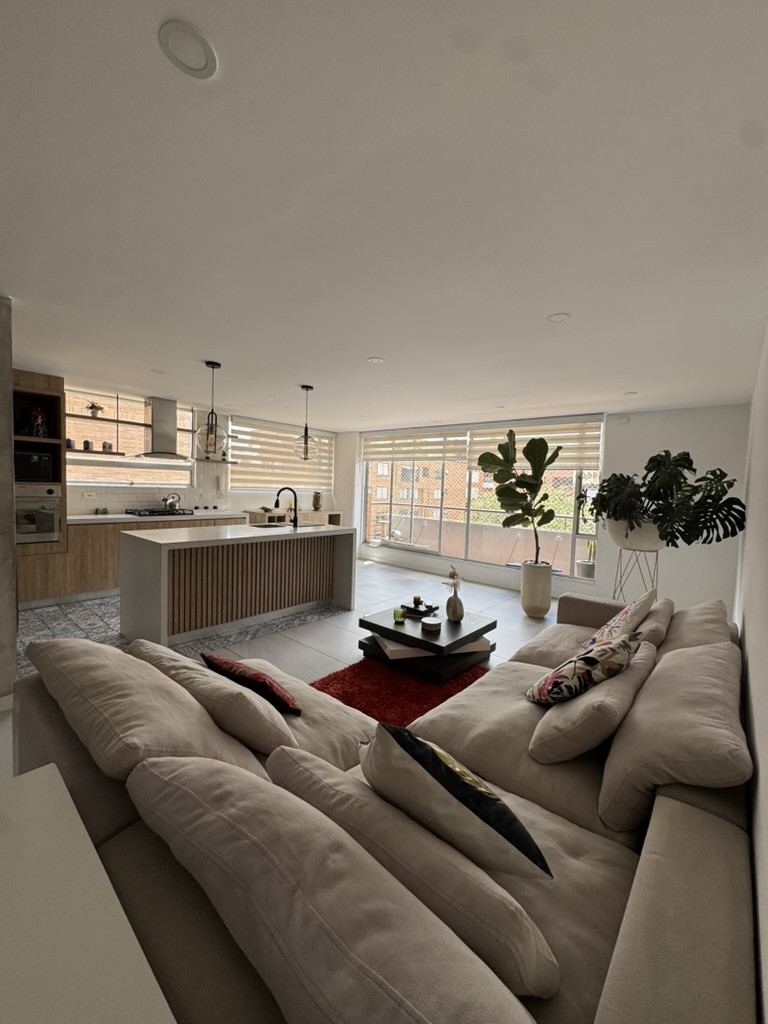 Apartamento en venta en Chicó Navarra, Bogotá · foto 2 de 24
