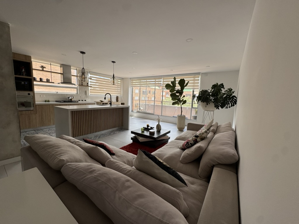 Apartamento en venta en Chicó Navarra, Bogotá · foto 3 de 24