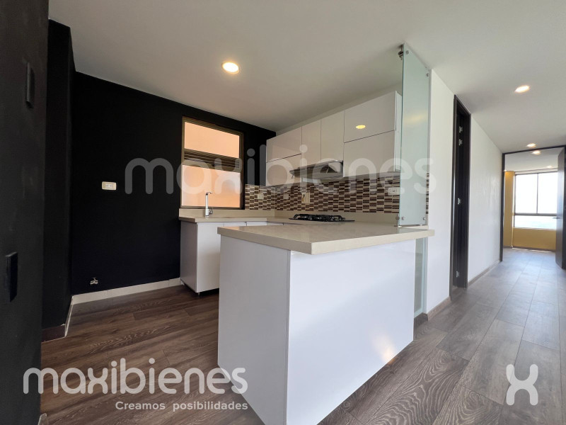 Apartamento en venta en El Poblado, Medellín 2