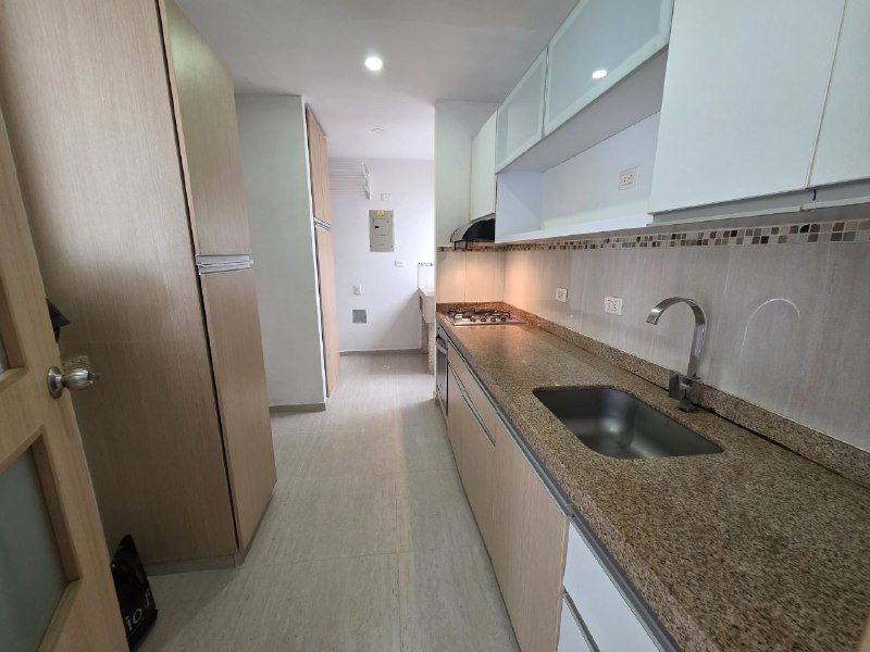 Apartamento en venta en Ciudad Capri, Cali · foto 2 de 17