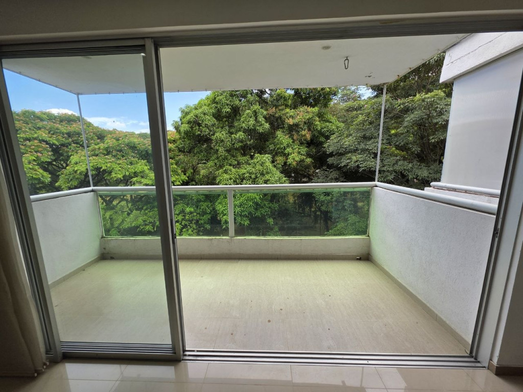 Apartamento en venta en Ciudad Capri, Cali · foto 8 de 17