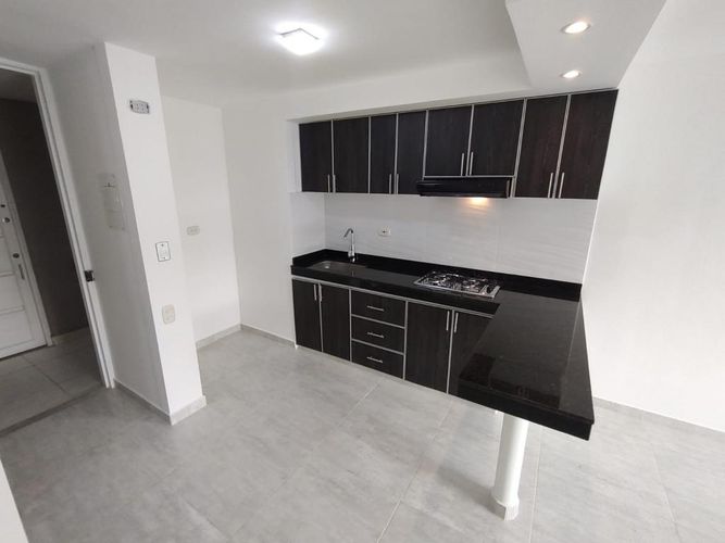 Apartamento de 2 alcobas en arriendo en Portales De Comfandi, Yumbo, 68 m² · foto 19 de 20