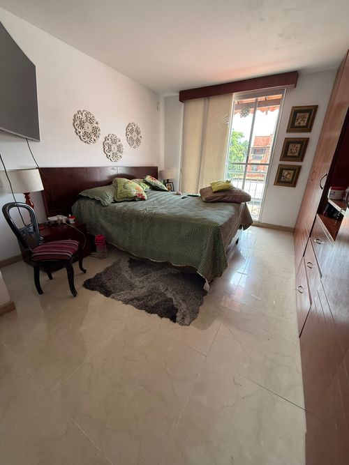 Casa de 4 alcobas en venta en Ciudad Jardin, Cali, 250 m² · foto 2 de 6