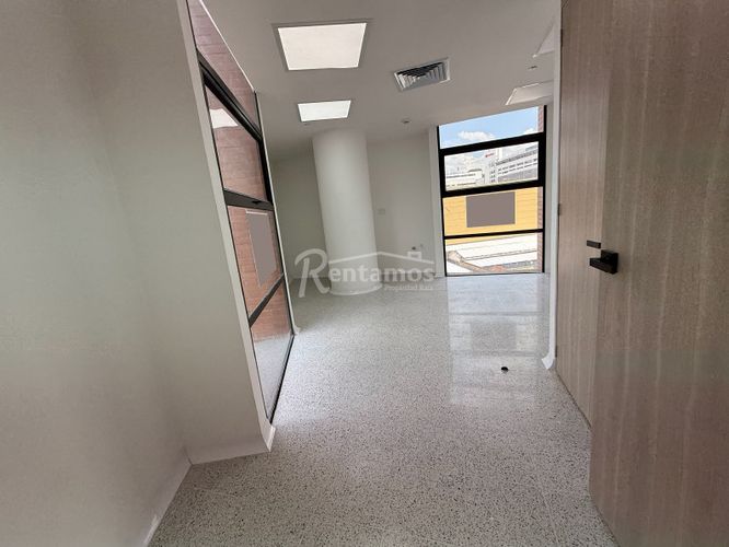Consultorio en arriendo en San Diego, Medellín, 32 m² · foto 4 de 22