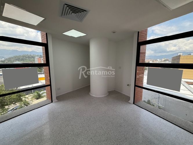 Consultorio en arriendo en San Diego, Medellín, 32 m² · foto 8 de 22