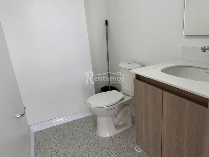 Consultorio en arriendo en San Diego, Medellín, 32 m² · foto 13 de 22
