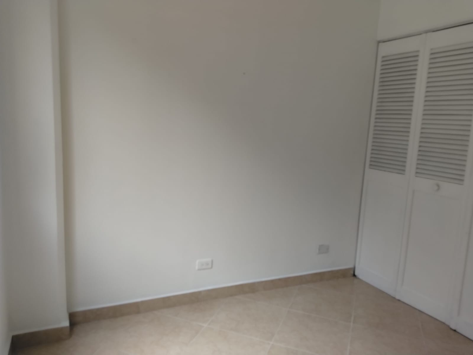 Apartamento en venta en El Poblado, Medellín · foto 10 de 19