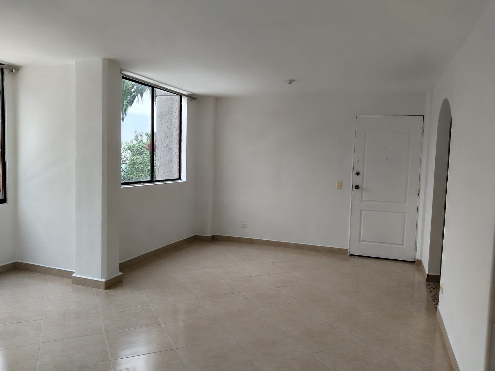Apartamento en venta en El Poblado, Medellín · foto 7 de 19