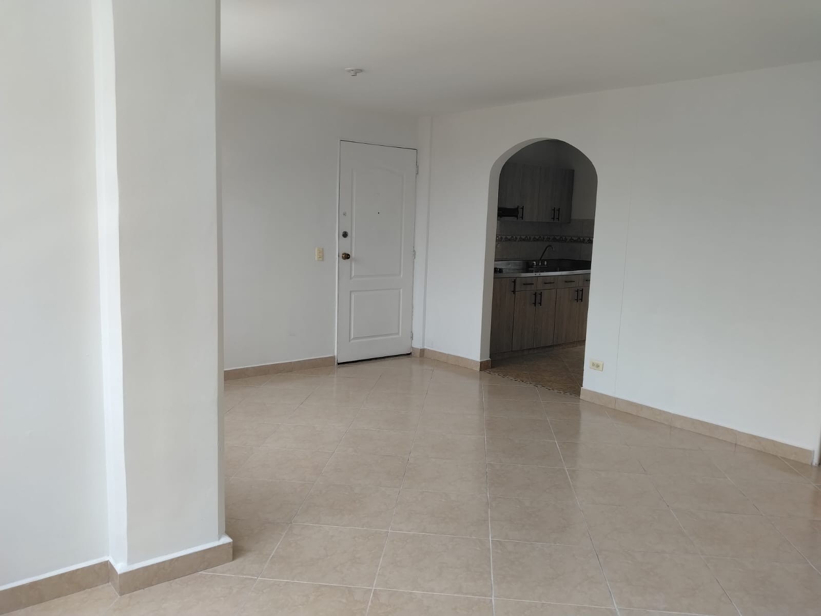 Apartamento en venta en El Poblado, Medellín · foto 8 de 19