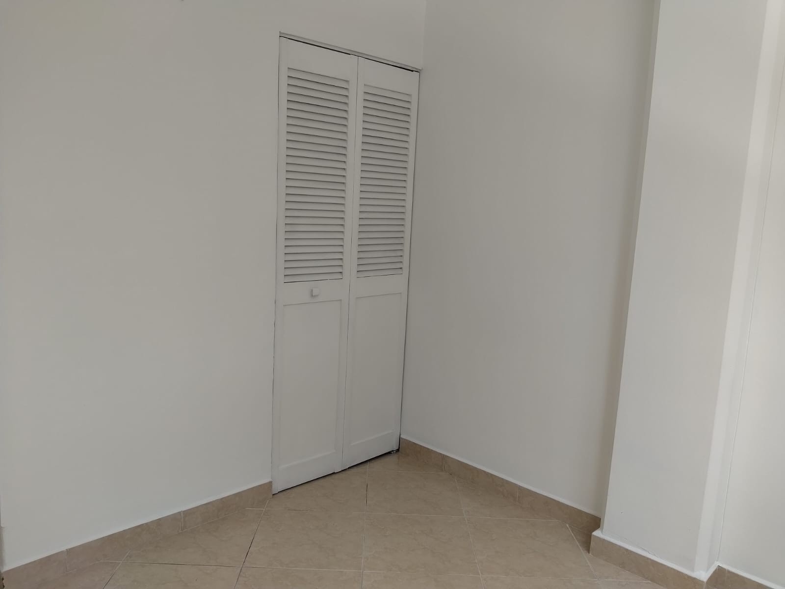 Apartamento en venta en El Poblado, Medellín · foto 14 de 19