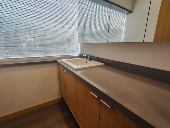Oficina en arriendo en Manila, Medellín, 132 m² · foto 4 de 13