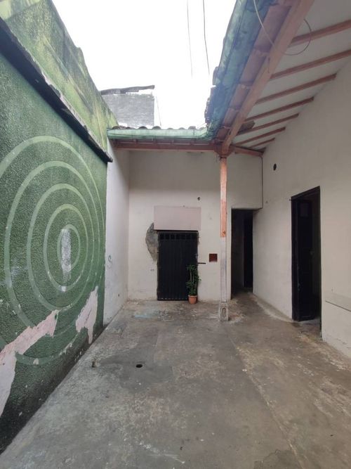 Casa de 6 alcobas en venta en La Concordia, Bucaramanga, 240 m² · foto 2 de 22