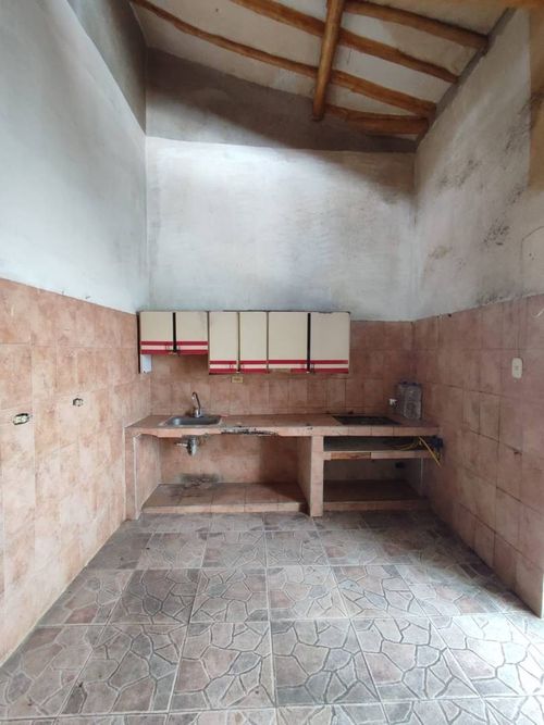 Casa de 6 alcobas en venta en La Concordia, Bucaramanga, 240 m² · foto 15 de 22