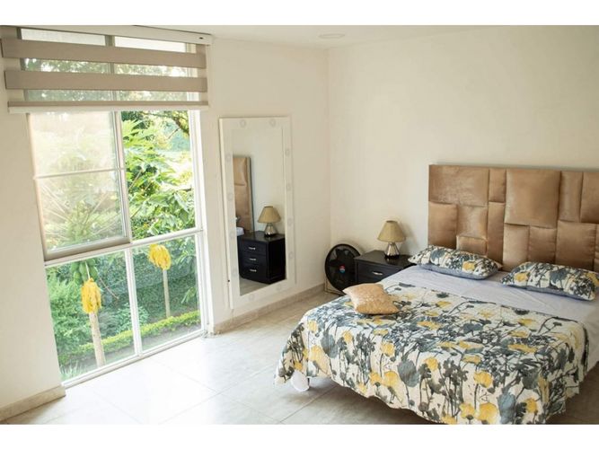 Casa de 5 alcobas en venta en Pance Alto, Jamundí, 588 m² · foto 5 de 24