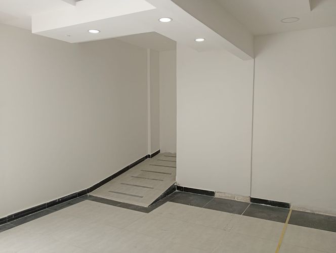 Local en arriendo en El Poblado, Medellín, 60 m² · foto 8 de 10