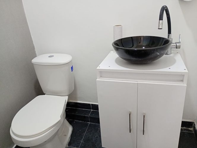 Local en arriendo en El Poblado, Medellín, 60 m² · foto 10 de 10