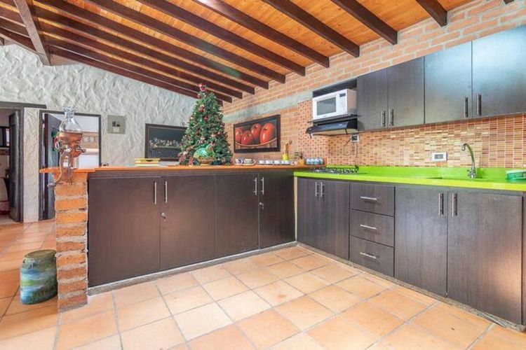 Finca en venta en San Nicolas, La Ceja, 3416 m² · foto 4 de 13