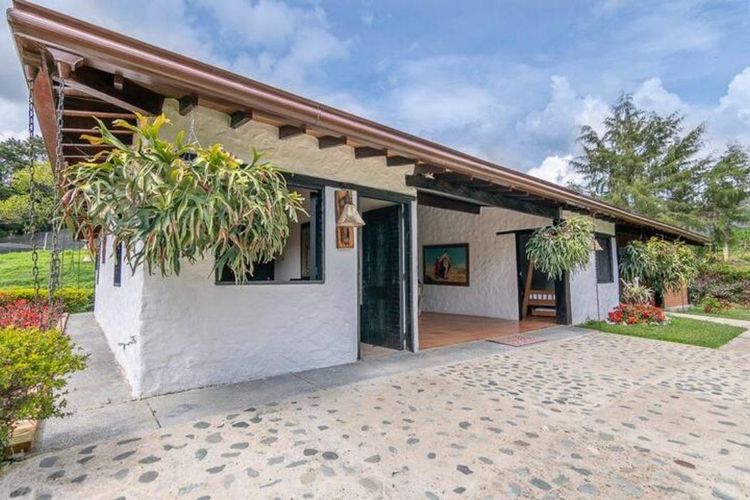 Finca en venta en San Nicolas, La Ceja, 3416 m² · foto 9 de 13