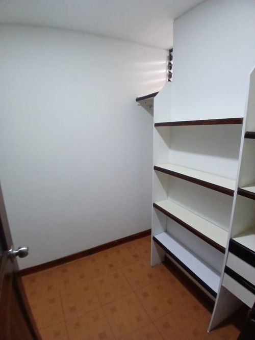 Apartamento de 4 alcobas en venta en Pinares, Pereira, 105 m² · foto 12 de 16