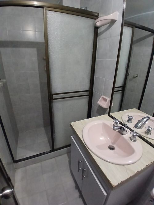 Apartamento de 4 alcobas en venta en Pinares, Pereira, 105 m² · foto 13 de 16