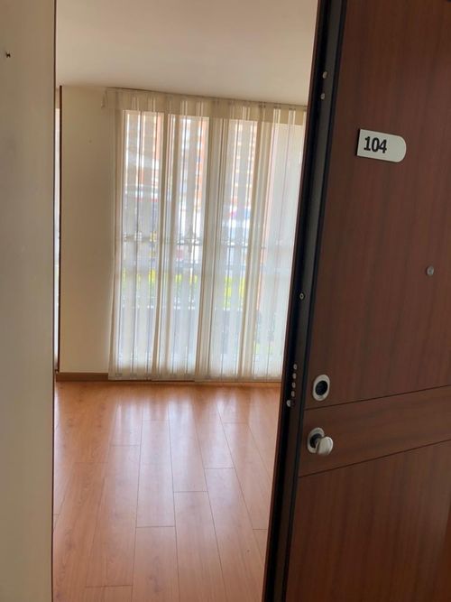 Apartamento de 3 alcobas en venta en Zona Centro, Madrid, 70 m² · foto 2 de 22