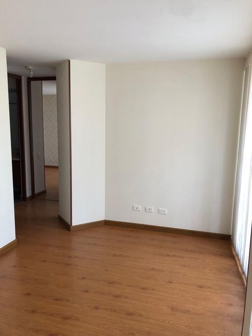 Apartamento de 3 alcobas en venta en Zona Centro, Madrid, 70 m² · foto 4 de 22