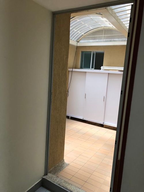 Apartamento de 3 alcobas en venta en Zona Centro, Madrid, 70 m² · foto 18 de 22
