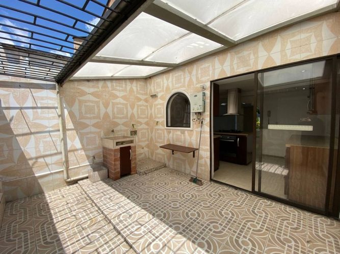 Casa de 4 alcobas en venta en Quintas Del Sol De La Mota, Medellín, 104 m² · foto 4 de 24