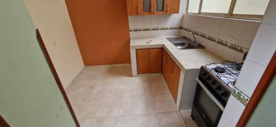 Apartamento de 4 alcobas en venta en El Carmen Iii Etapa, Floridablanca, 70 m² · foto 2 de 14