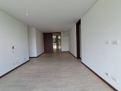 Apartamento en arriendo en San Lucas, Medellín · foto 18 de 24