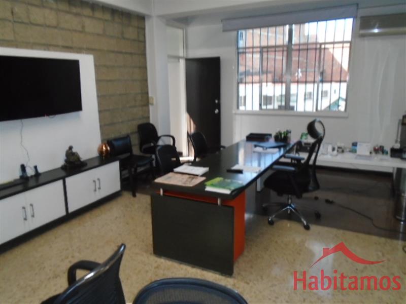 20BR Warehouse in Los naranjos (2958 m²) for Sale