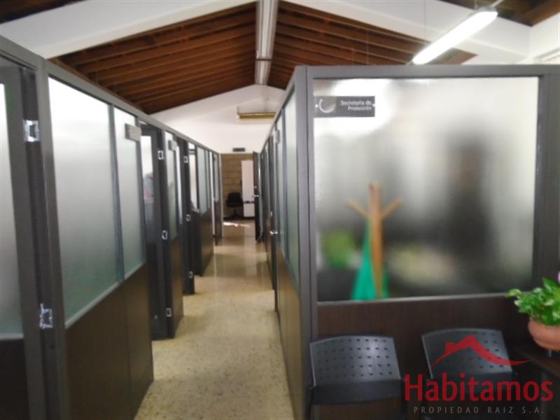 20BR Warehouse in Los naranjos (2958 m²) for Sale - 2