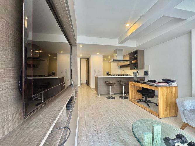 Apartamento de 1 alcoba en venta en Antiguo Country, Bogotá, 53 m² · foto 2 de 10