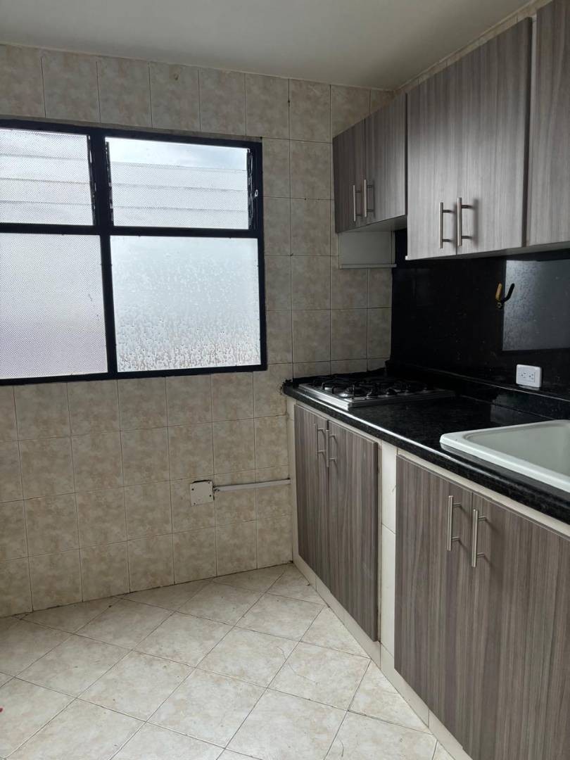 Apartamento en venta en Cristo rey, Medellín 2
