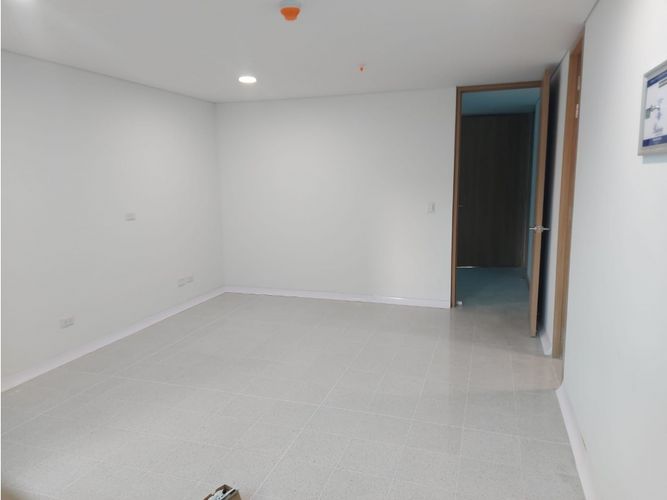Consultorio en venta en Laureles, Medellín, 29 m² · foto 3 de 18