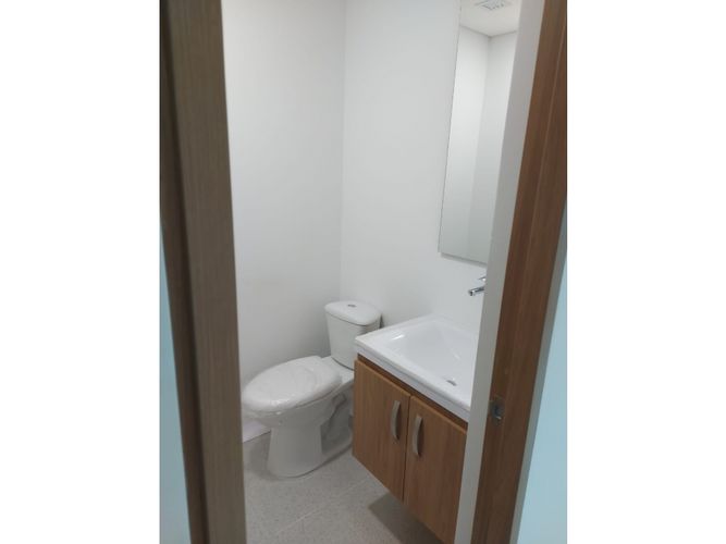 Consultorio en venta en Laureles, Medellín, 29 m² · foto 8 de 18