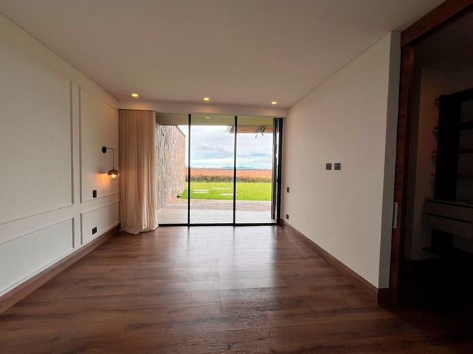 Casa de 3 alcobas en venta en Loma Del Chocho, Envigado · foto 11 de 19